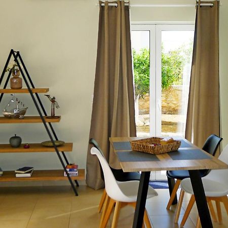Maria & Manos Guest House, Agios Onoufrios Beach ภายนอก รูปภาพ