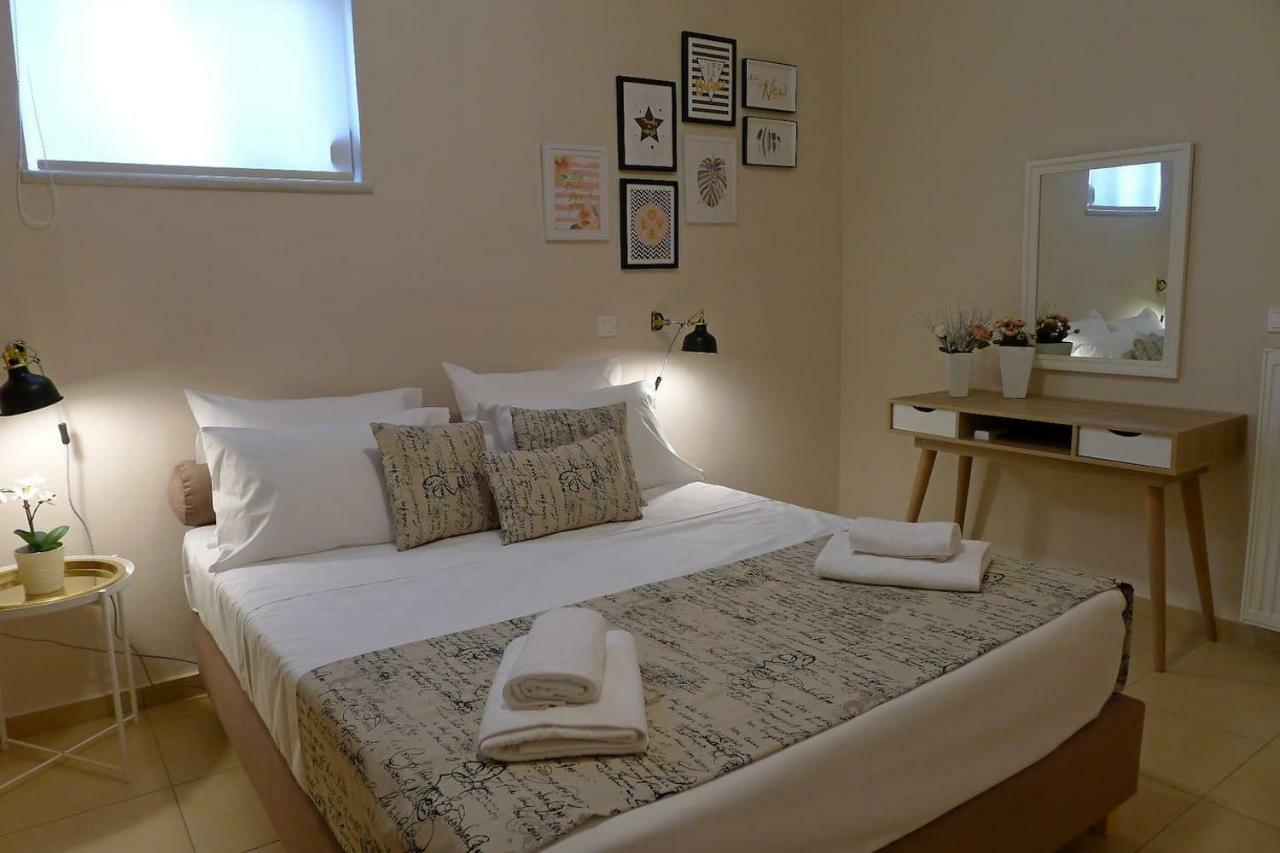 Maria & Manos Guest House, Agios Onoufrios Beach ภายนอก รูปภาพ