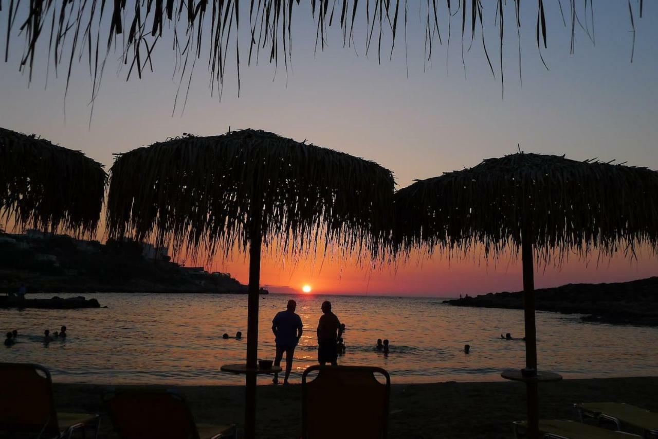 Maria & Manos Guest House, Agios Onoufrios Beach ภายนอก รูปภาพ